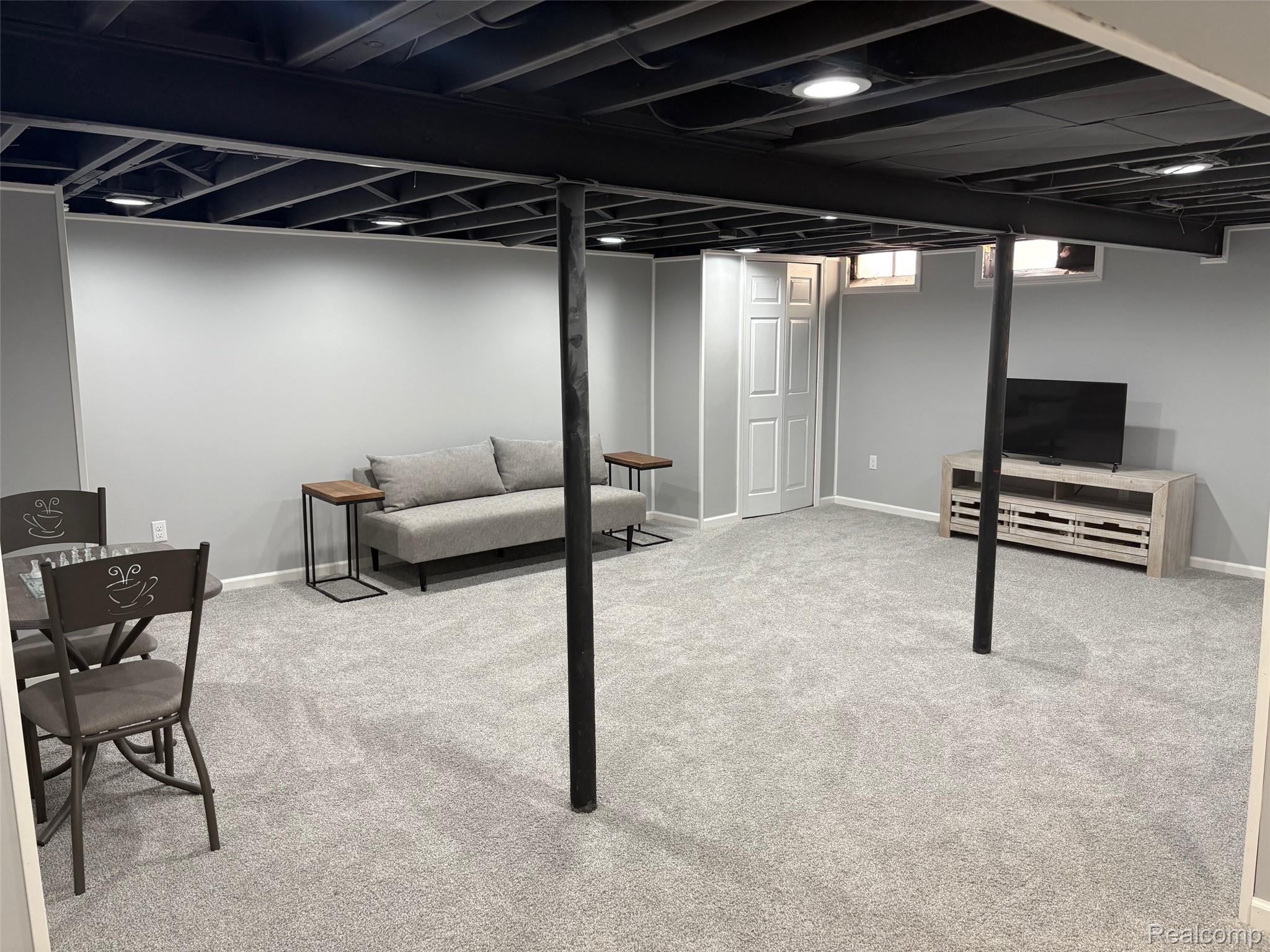 13842 Heritage Street