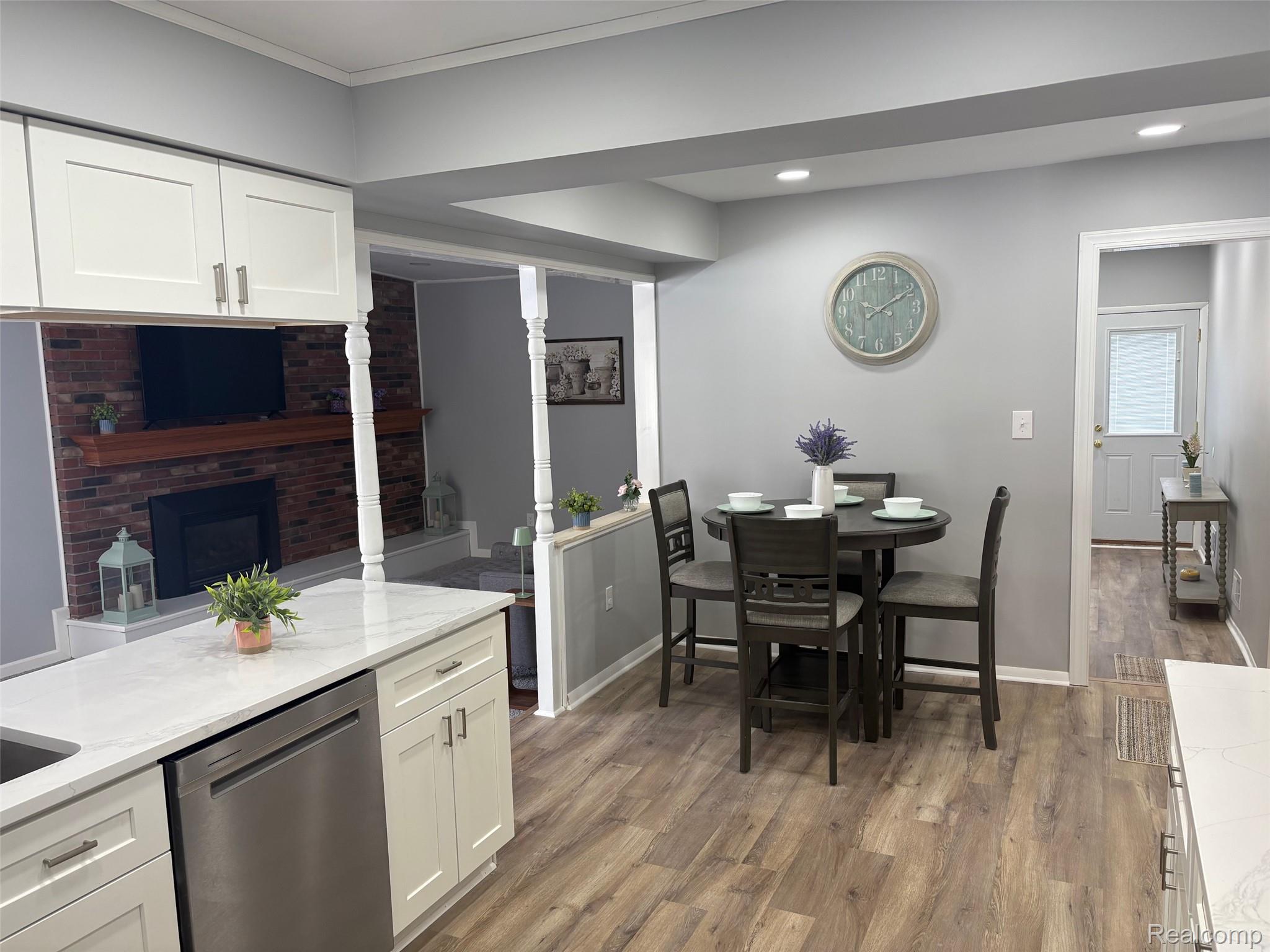 13842 Heritage Street