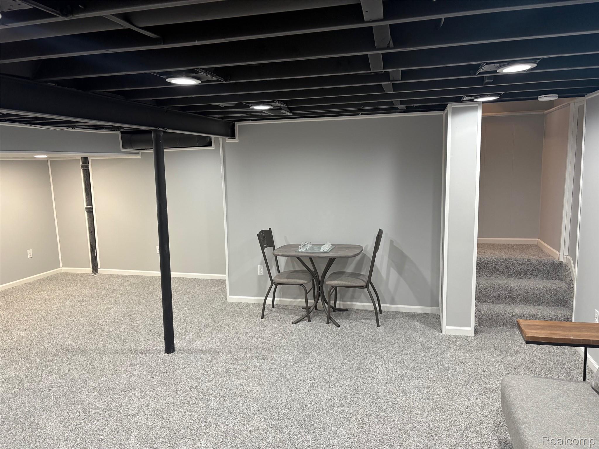 13842 Heritage Street