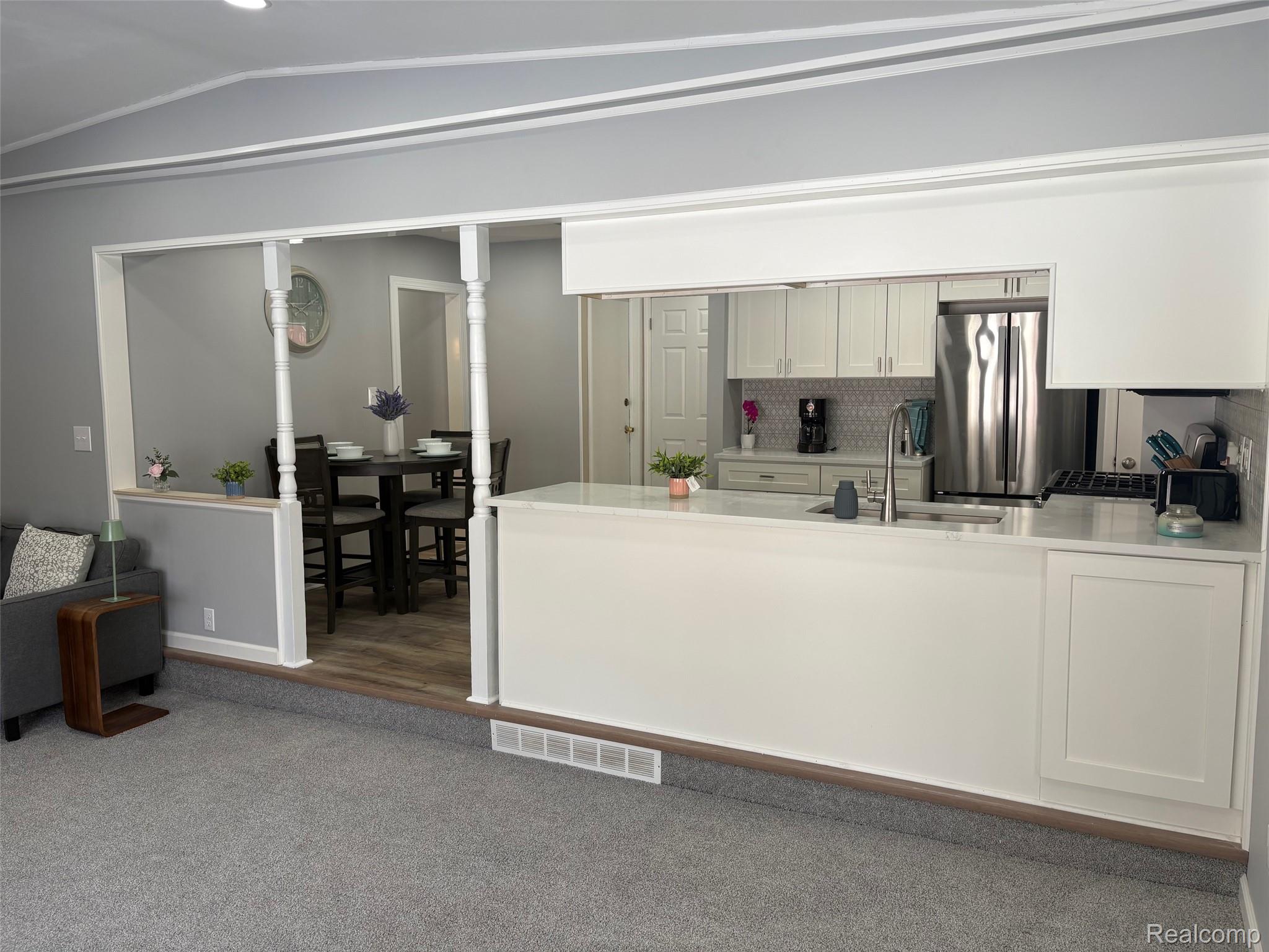 13842 Heritage Street