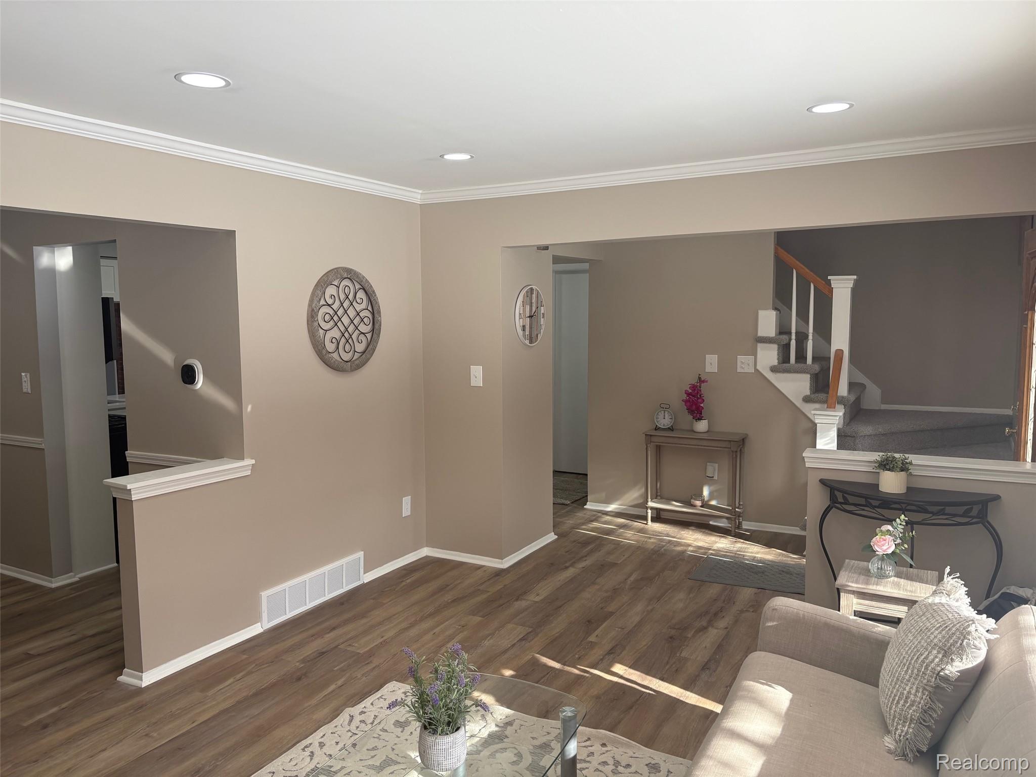 13842 Heritage Street