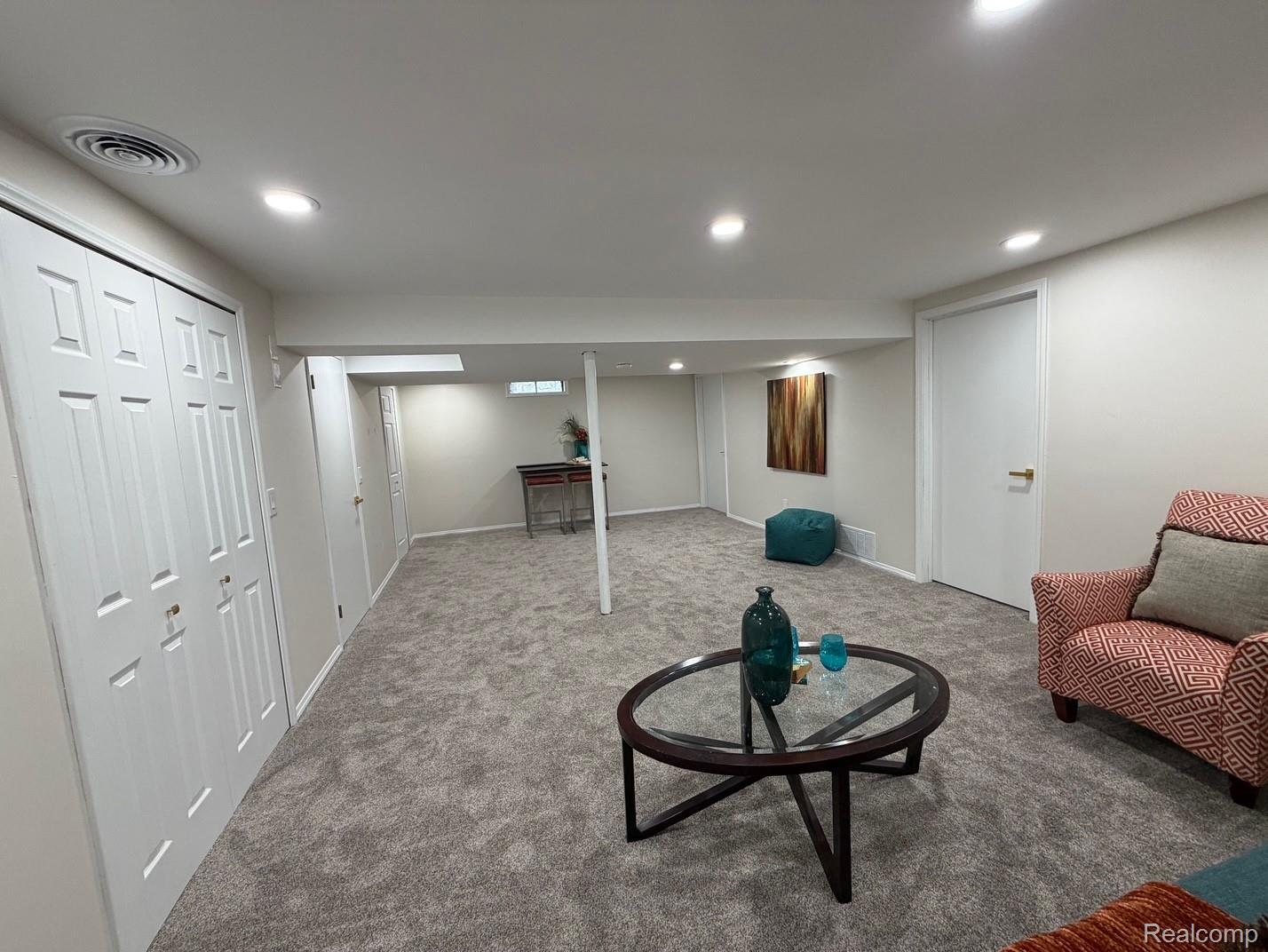 3639 Loch Drive