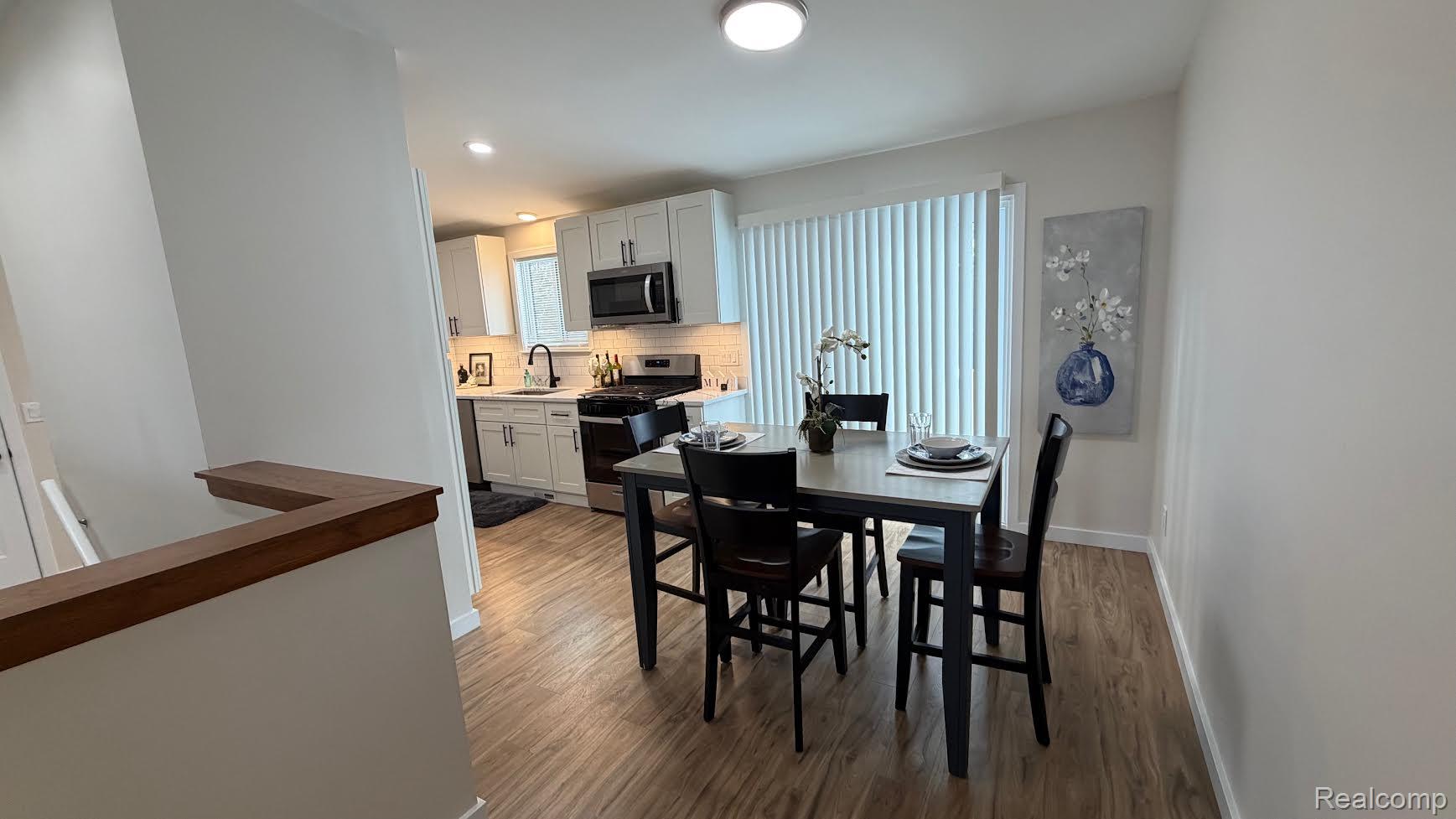 3639 Loch Drive