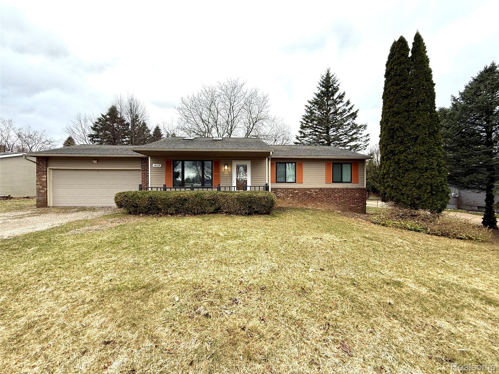 3639 Loch Drive
