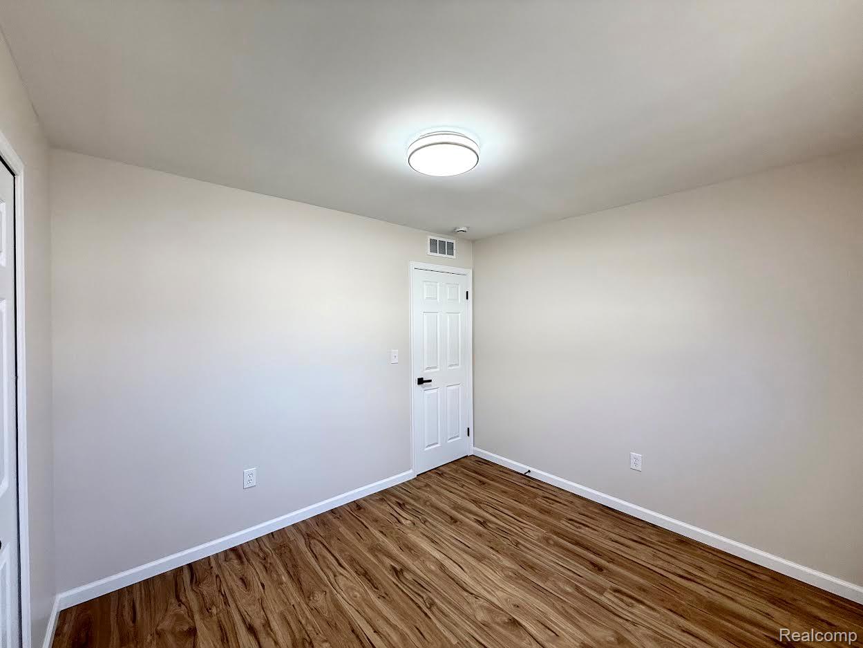 27032 Joan Street