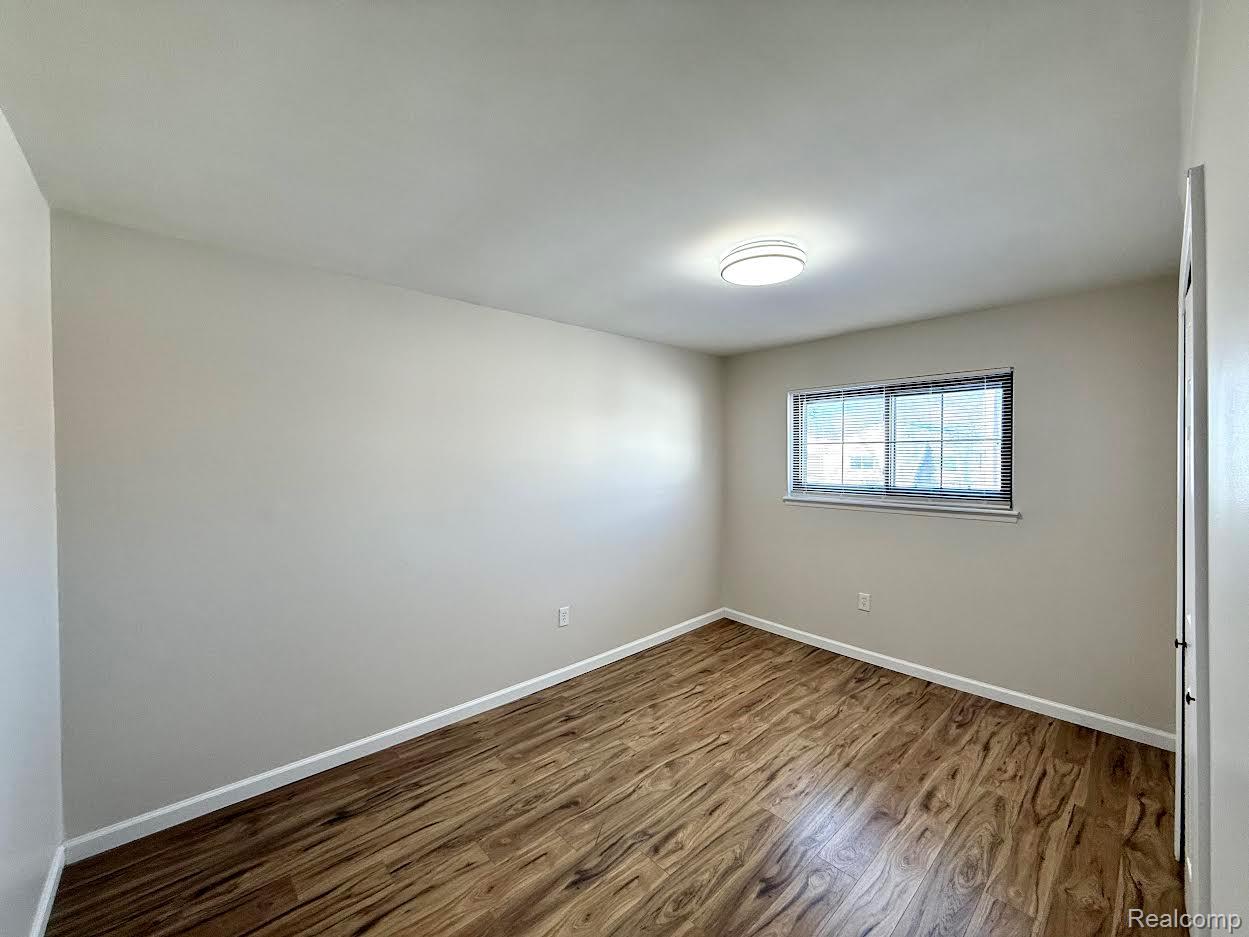 27032 Joan Street