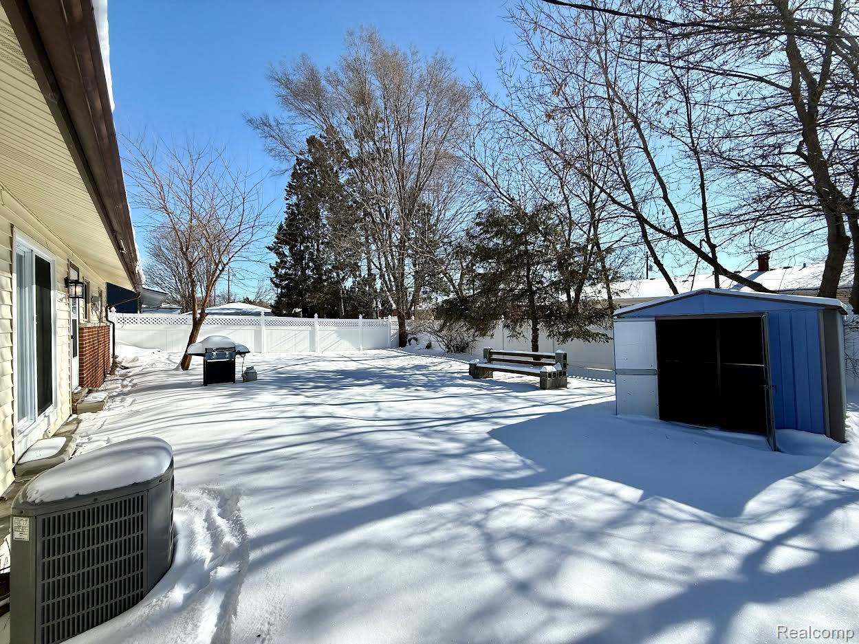 33659 Blackfoot Street