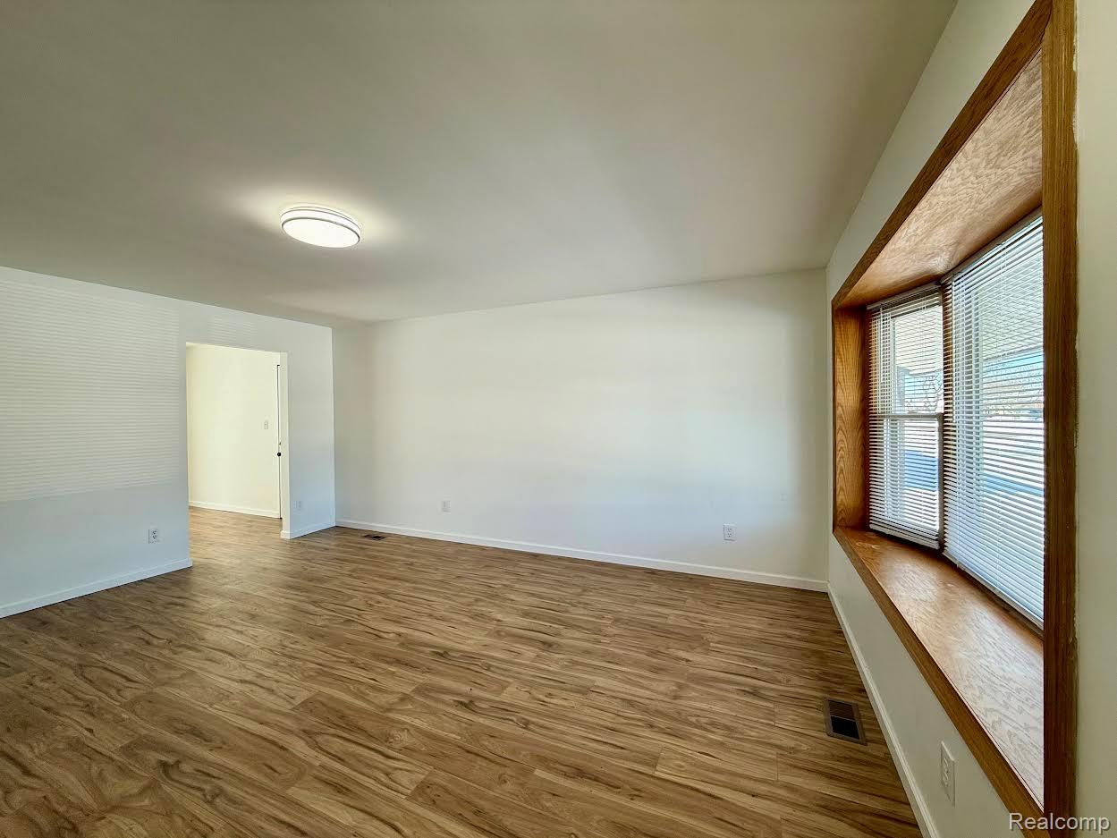 33659 Blackfoot Street