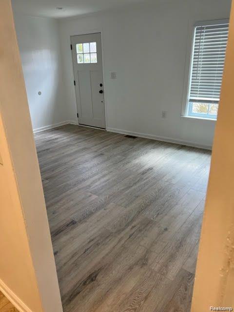 2460 Liverpool Street Five Mile Road