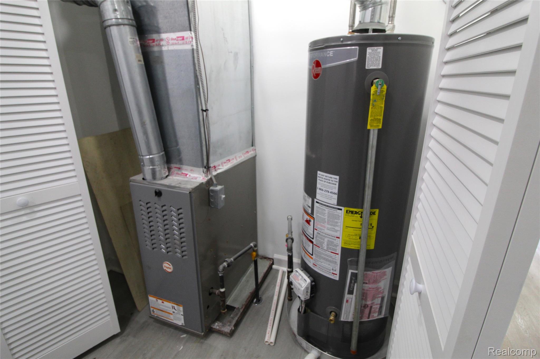 14622-14624 Huron Street