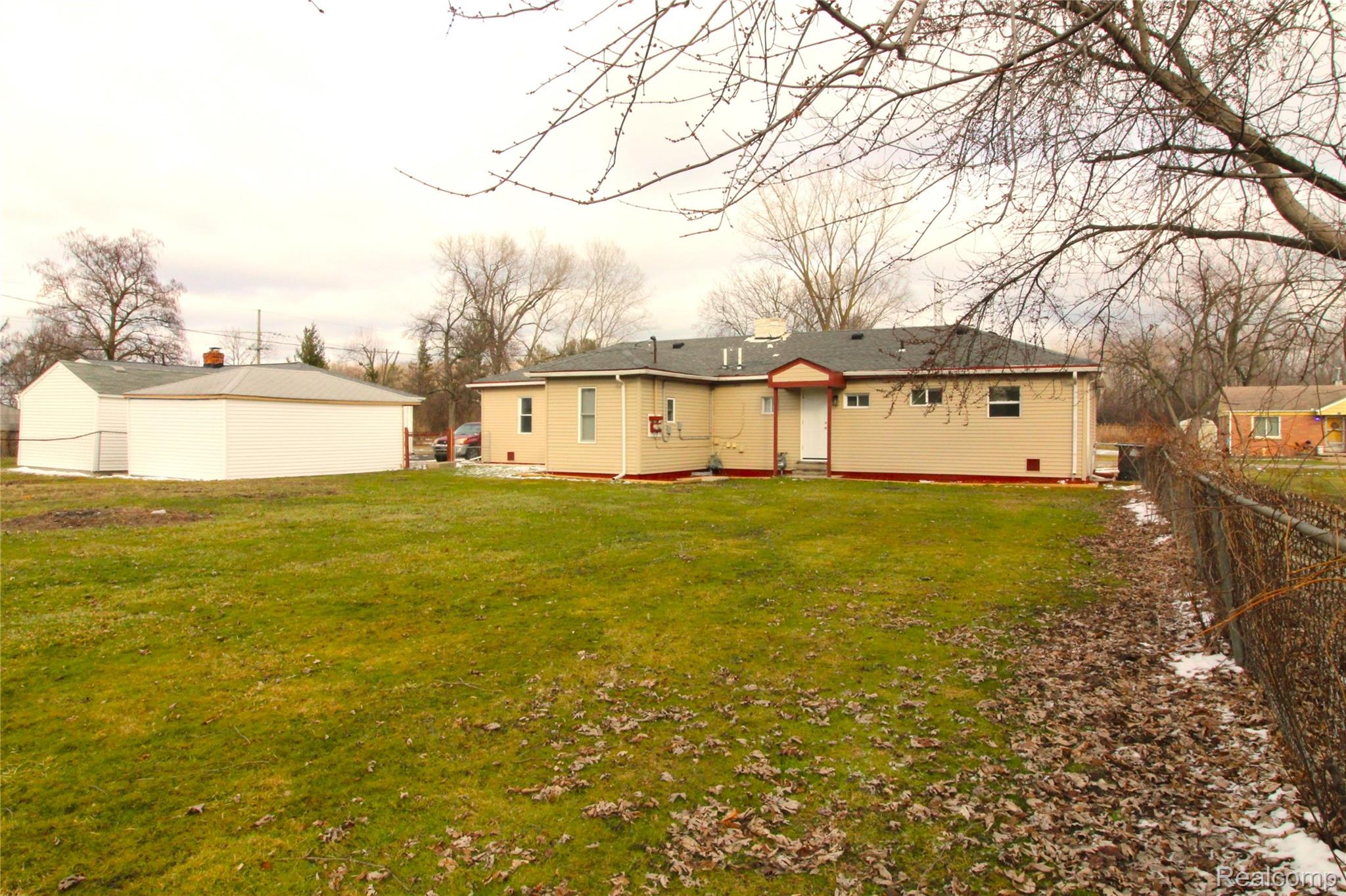 14622-14624 Huron Street