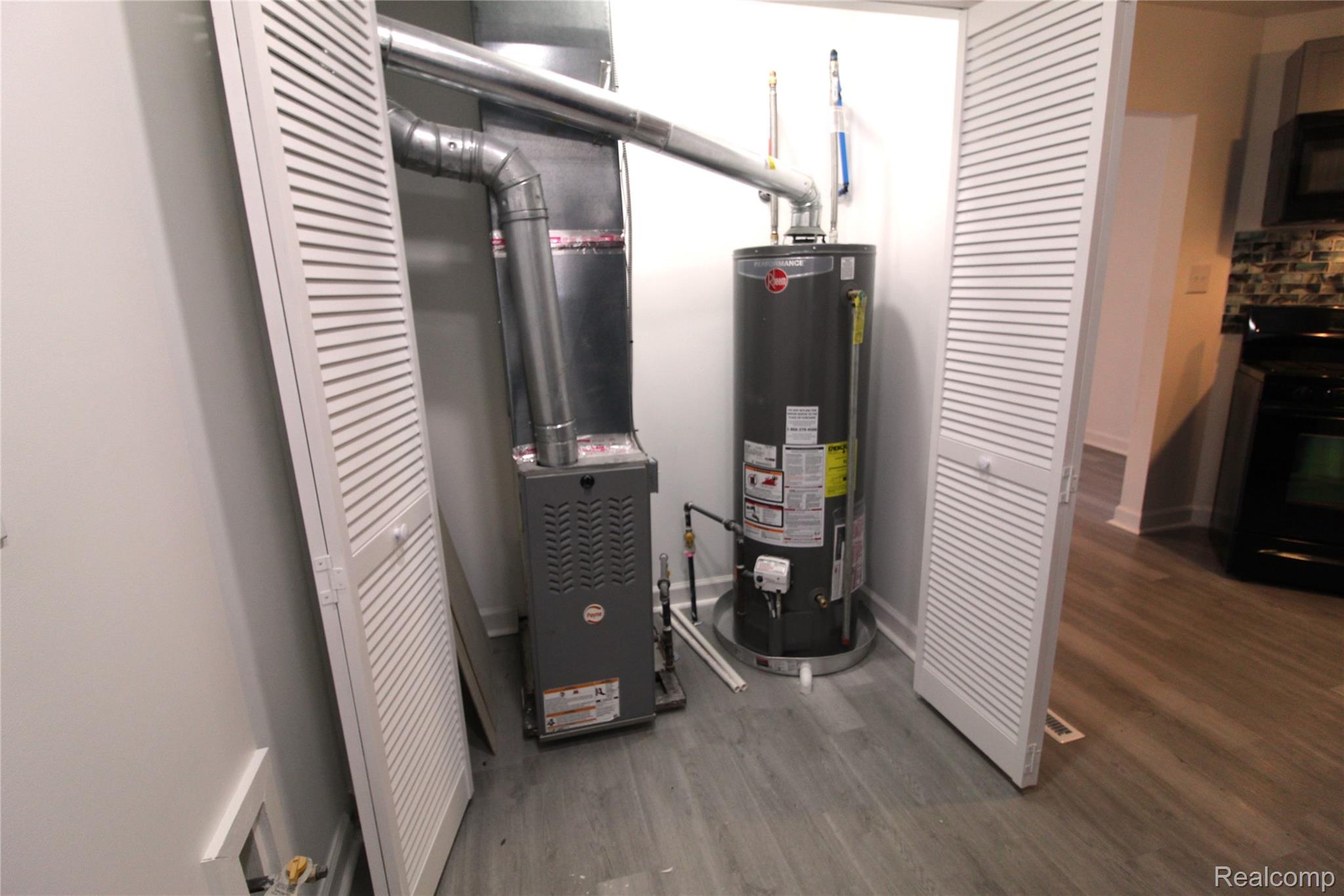 14622-14624 Huron Street