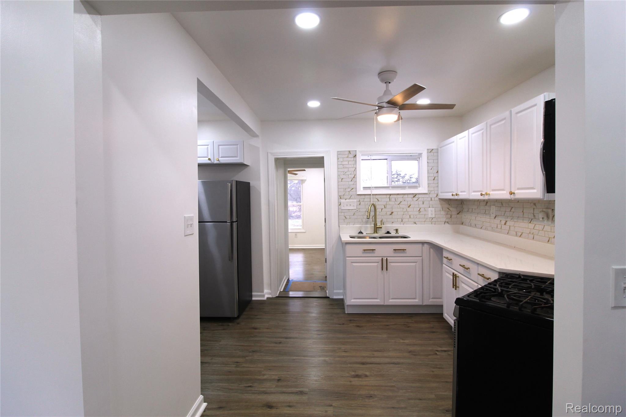 14622-14624 Huron Street