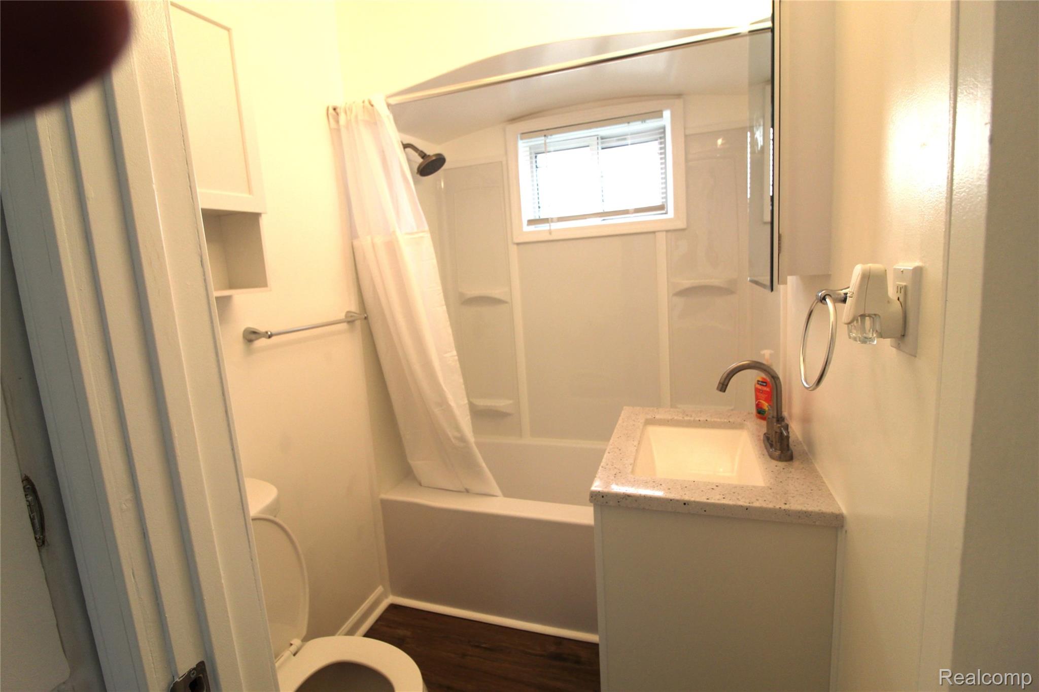 14622-14624 Huron Street