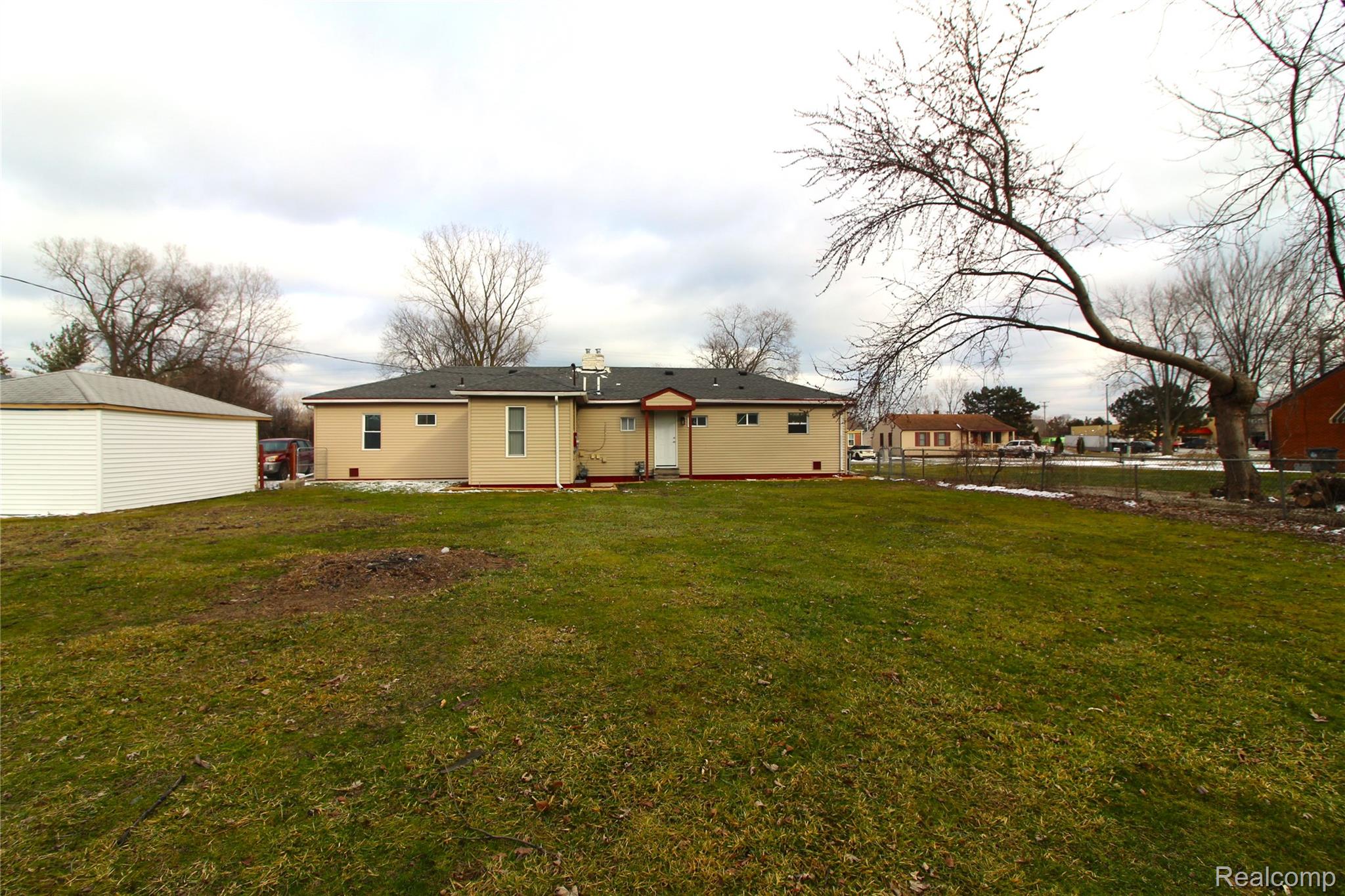 14622-14624 Huron Street