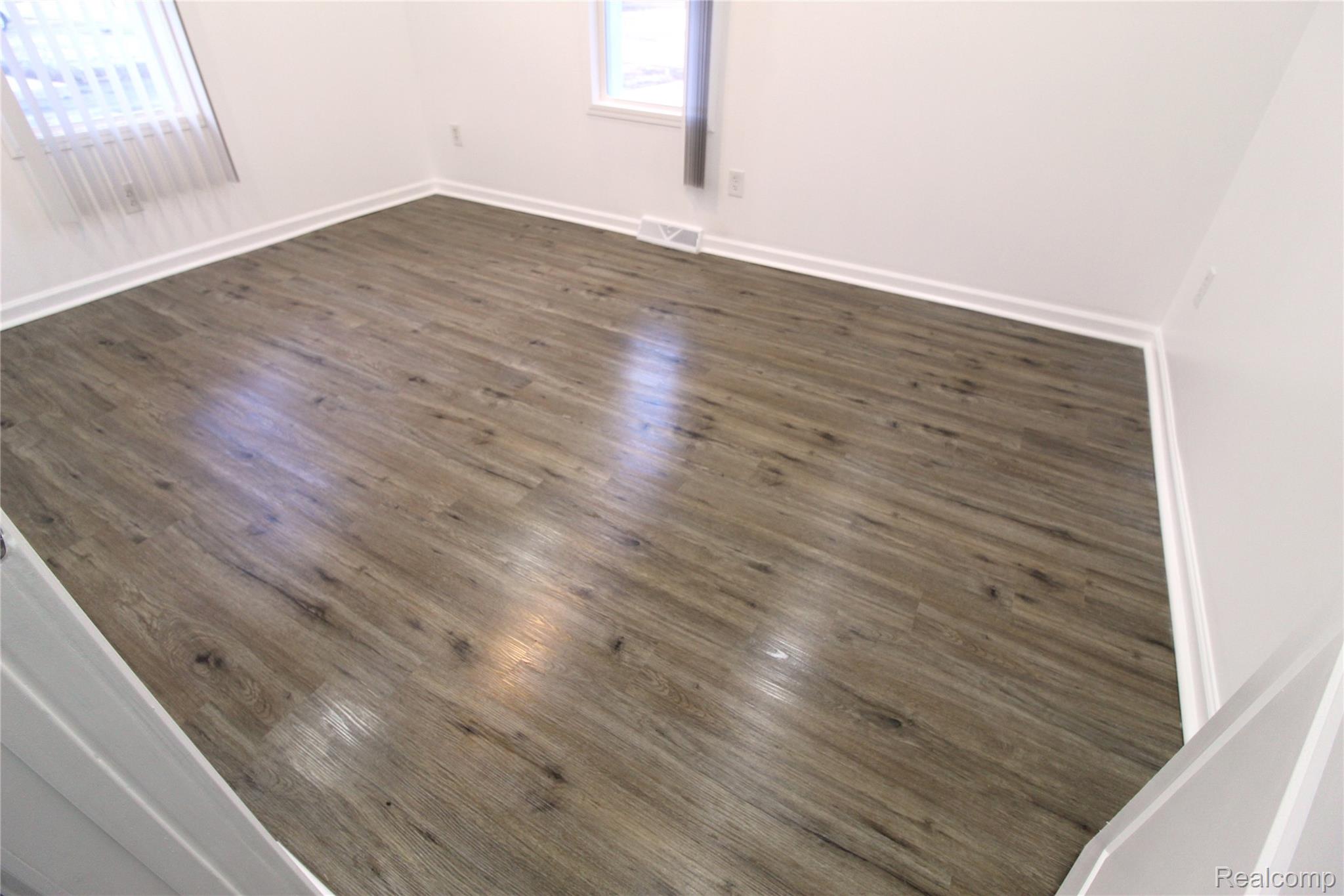 14622-14624 Huron Street