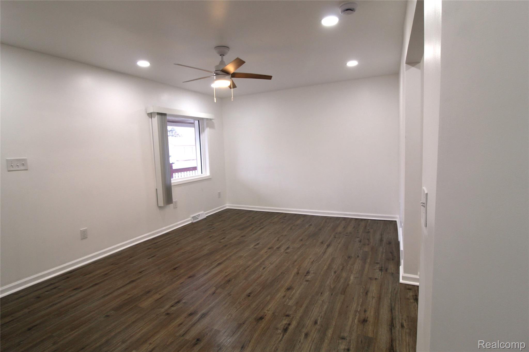 14622-14624 Huron Street