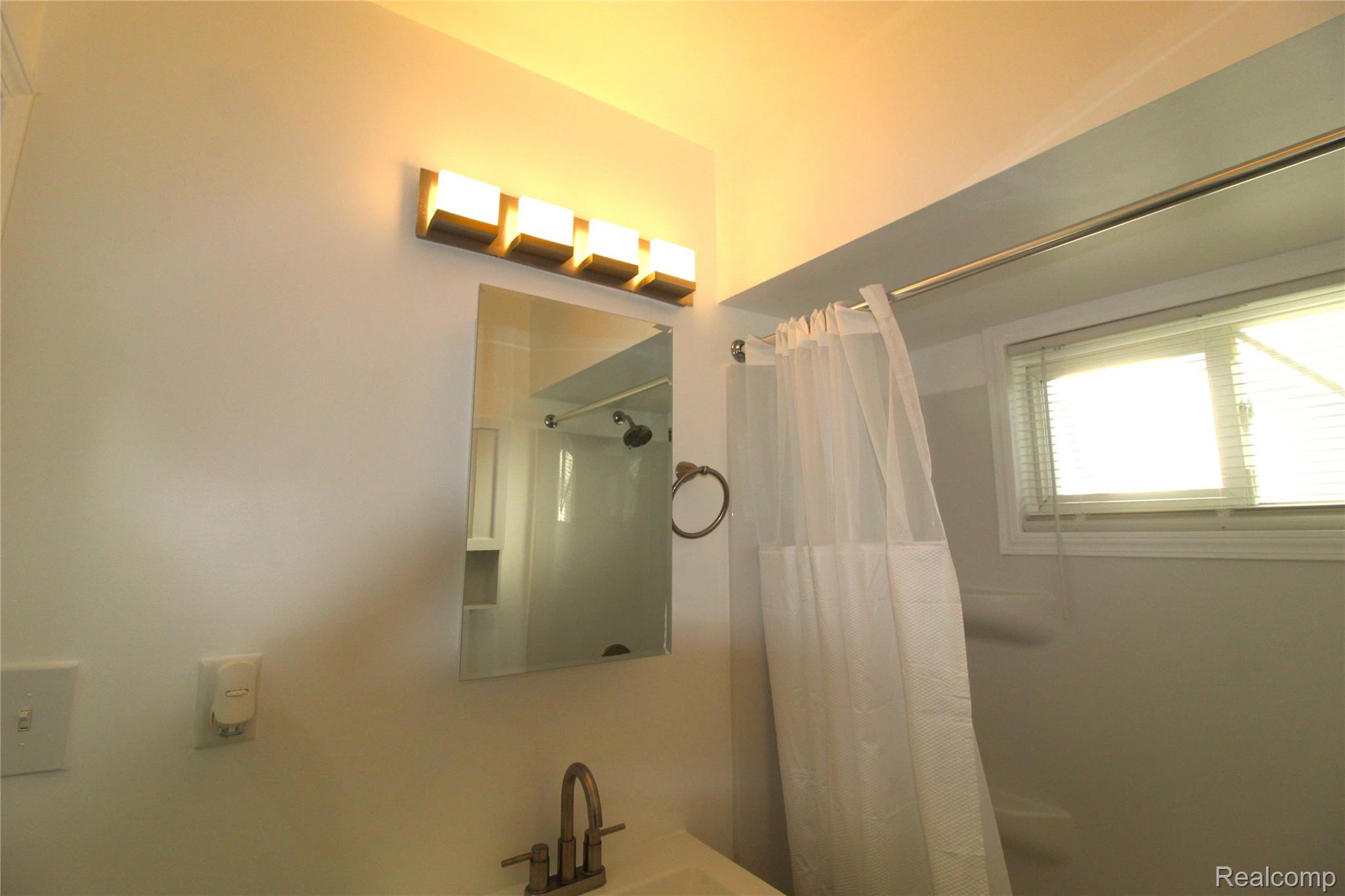 14622-14624 Huron Street