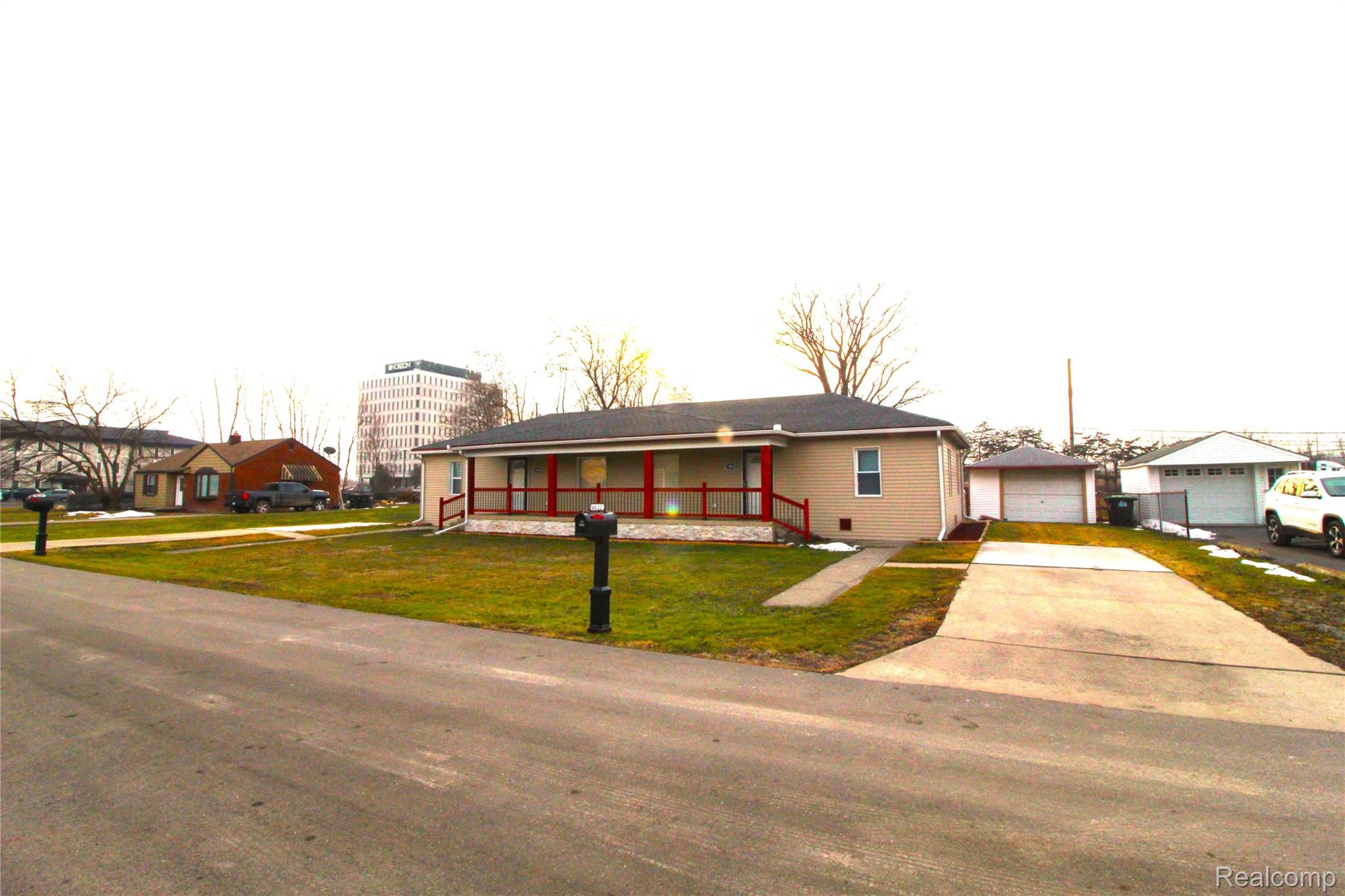 14622 Huron Street