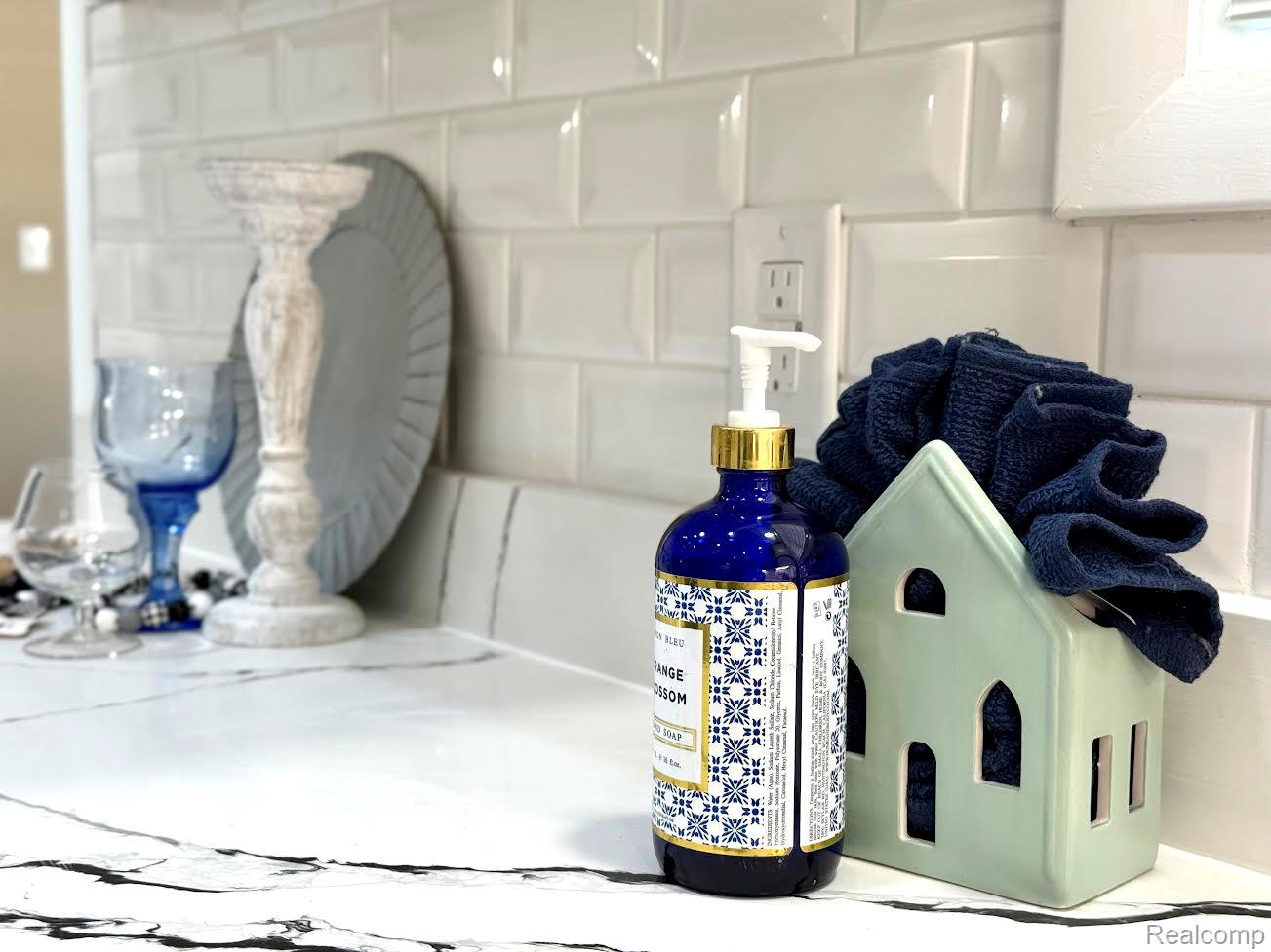 22301 Ardmore Park Drive