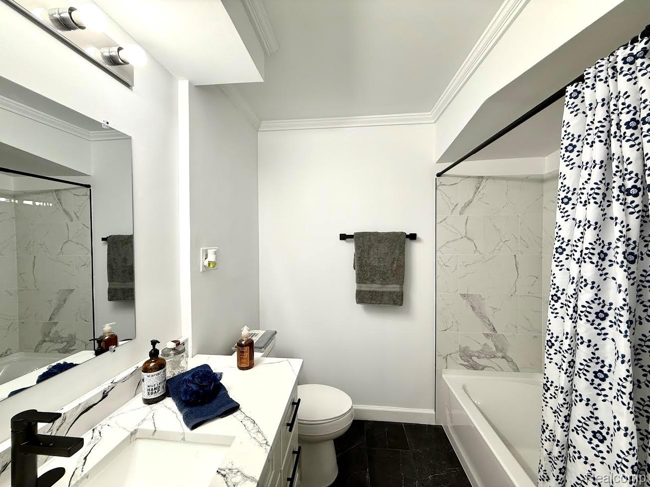 22301 Ardmore Park Drive