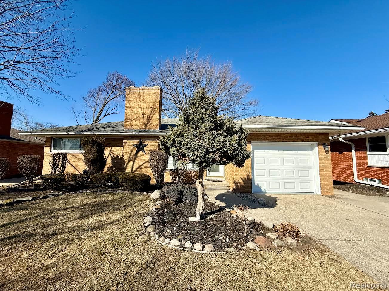 22301 Ardmore Park Drive