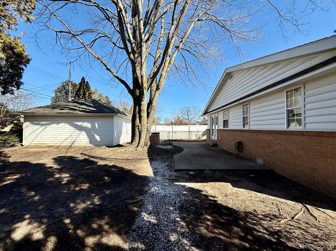 22301 Ardmore Park Drive