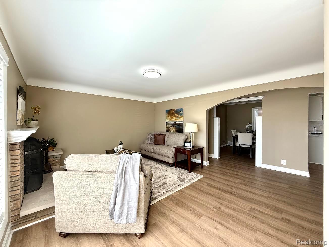 22301 Ardmore Park Drive