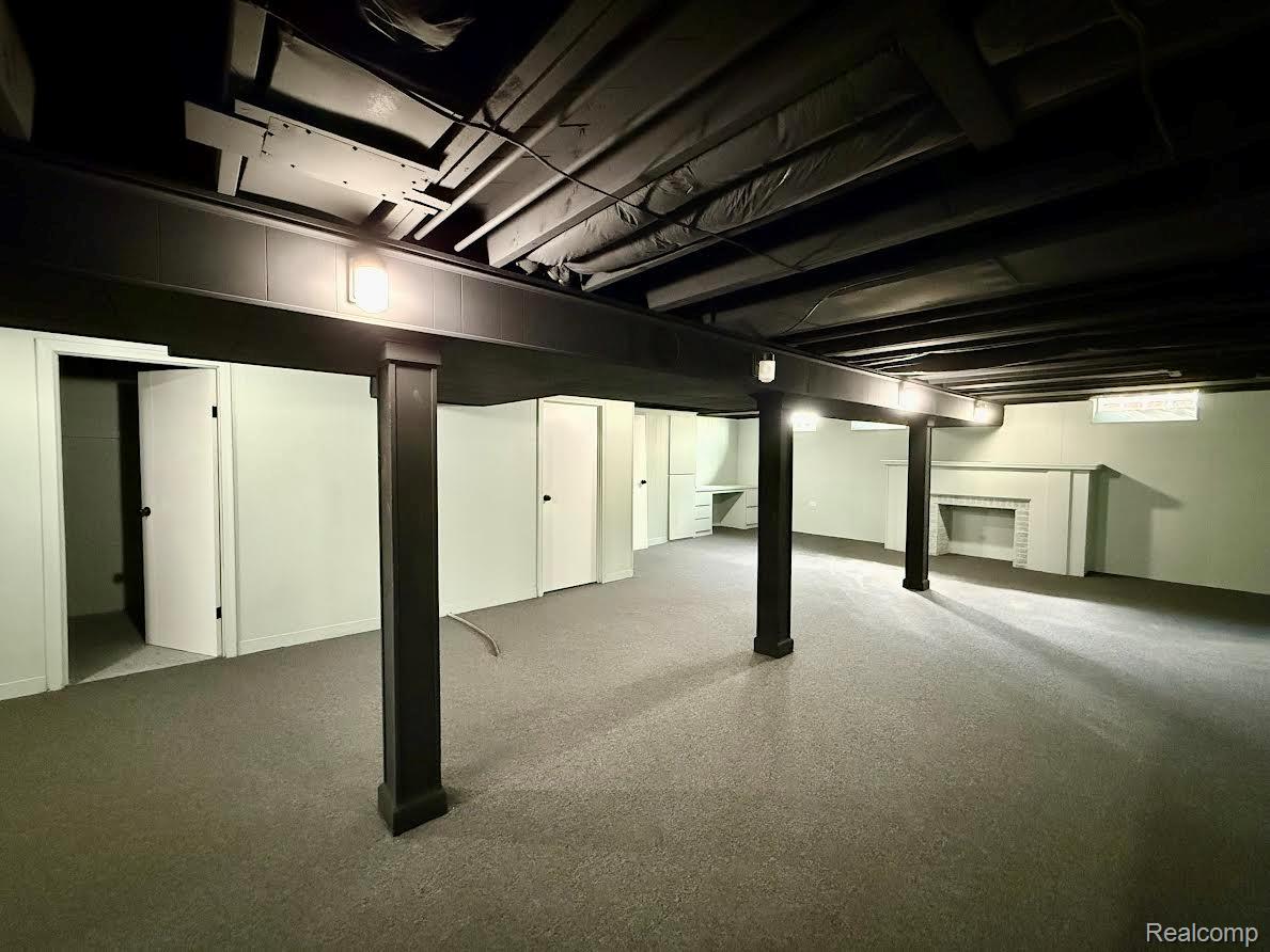 22301 Ardmore Park Drive