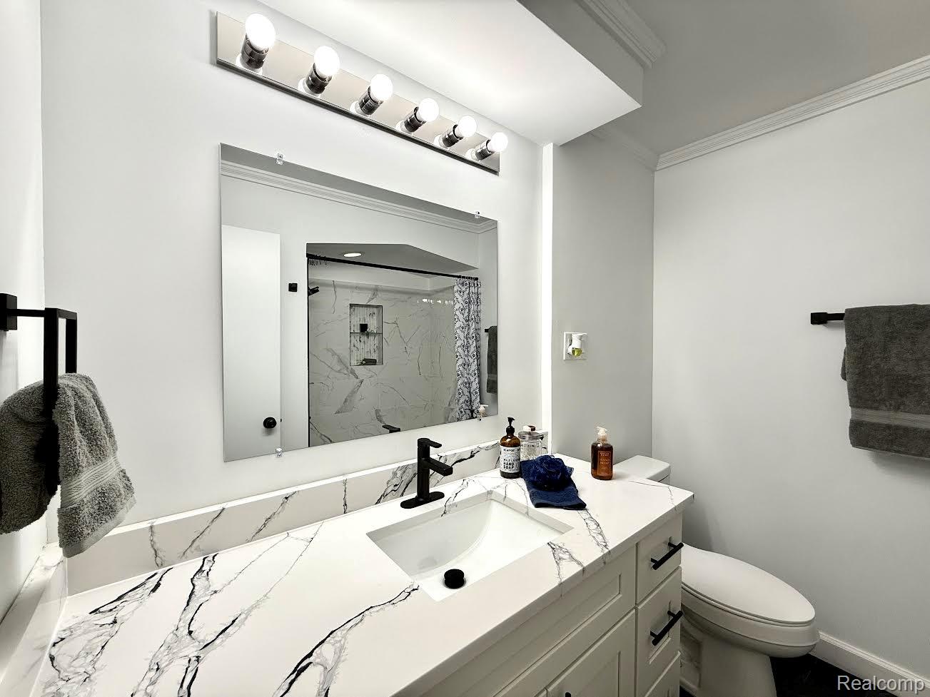 22301 Ardmore Park Drive