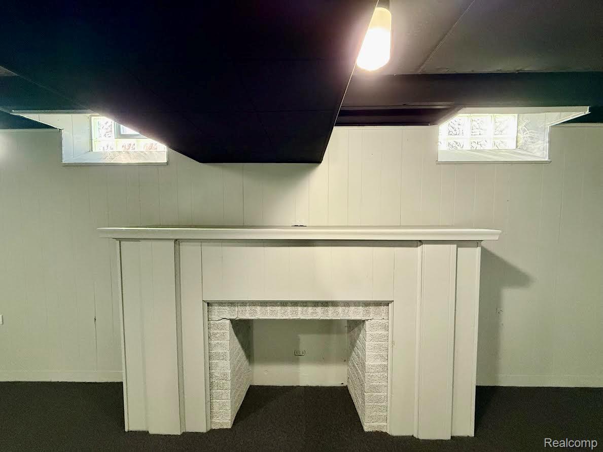 22301 Ardmore Park Drive