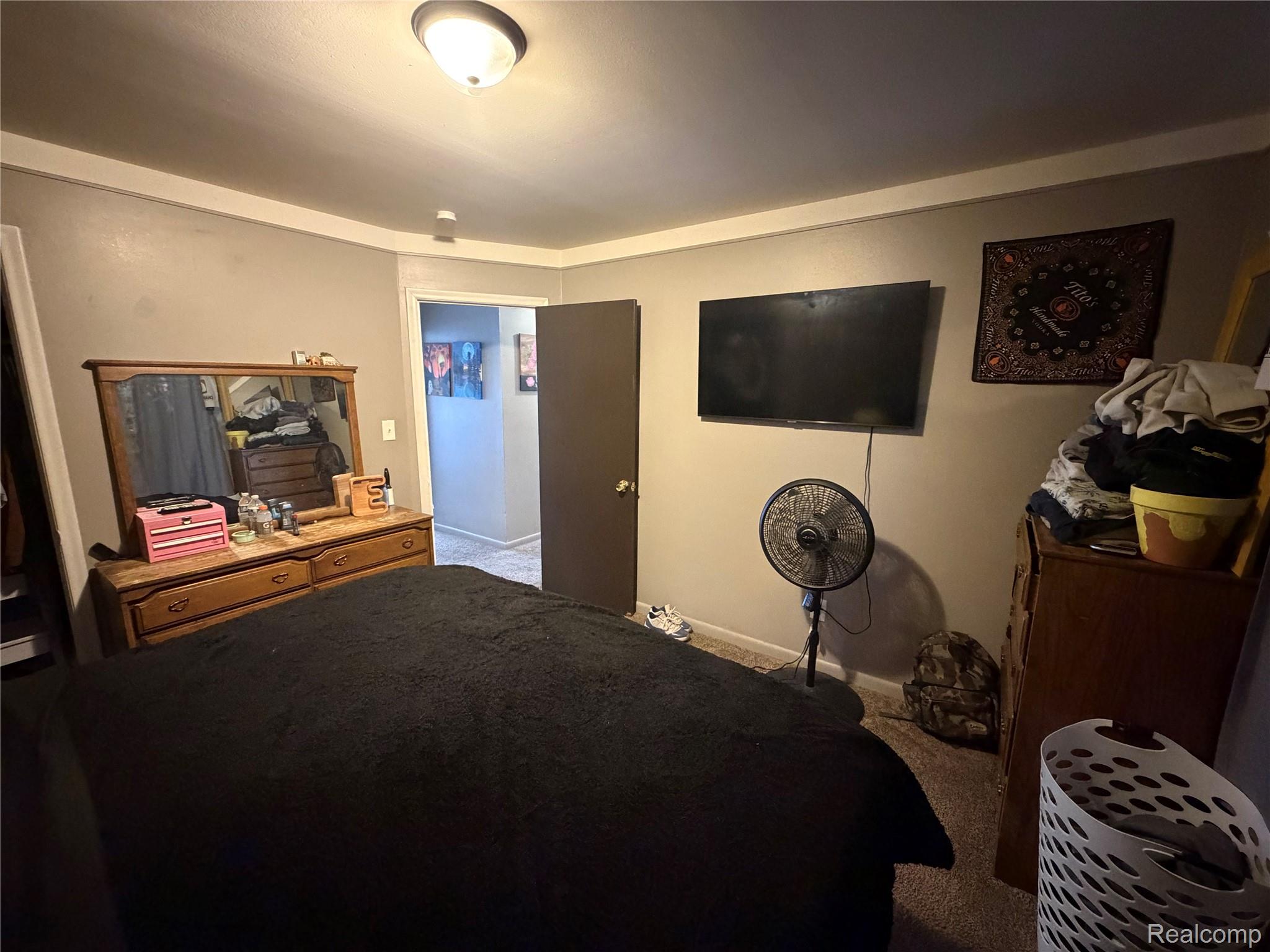 32011 Grandview Avenue