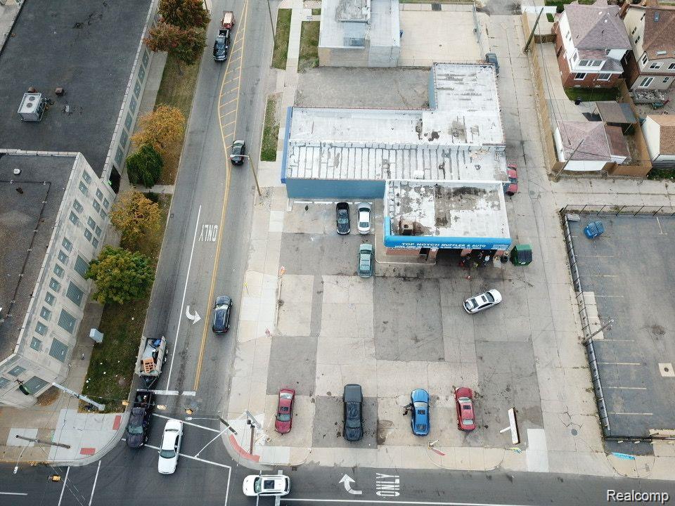 10010 Puritan Street Puritan Street