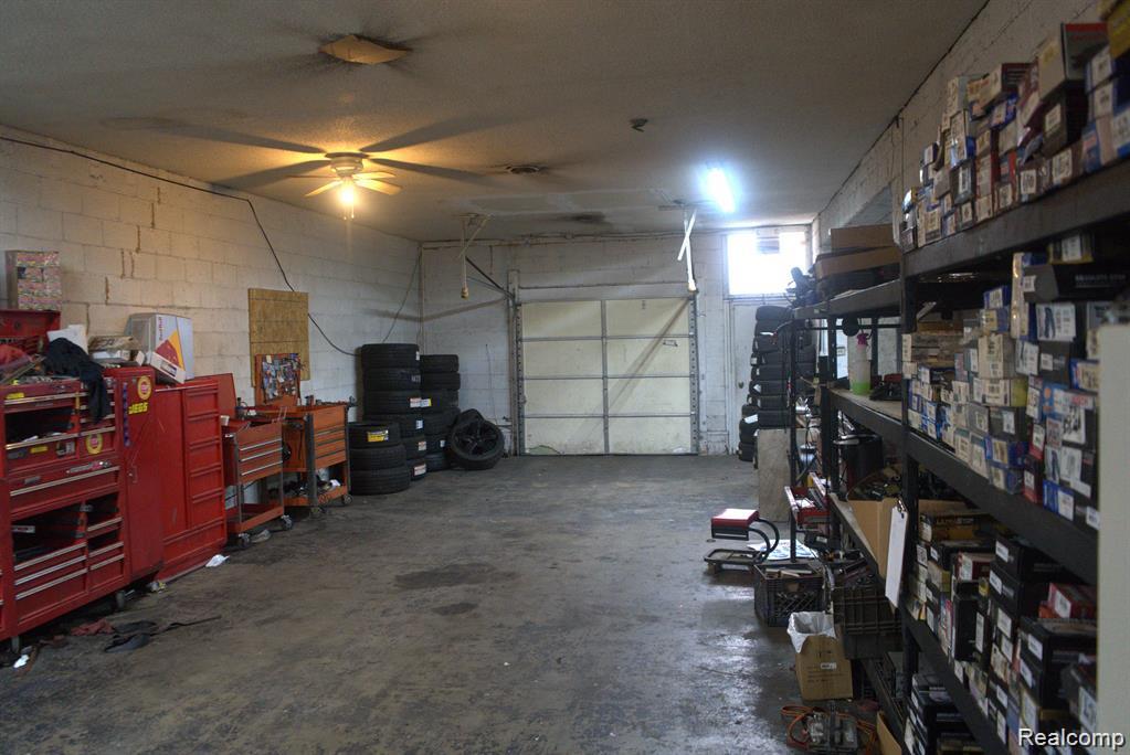 10010 Puritan Street Puritan Street