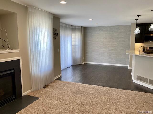 1395 Waverly Drive