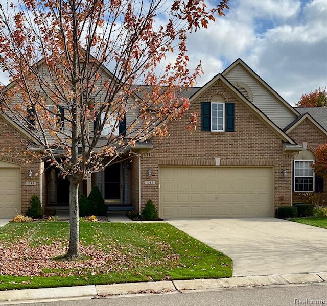 1395 Waverly Drive