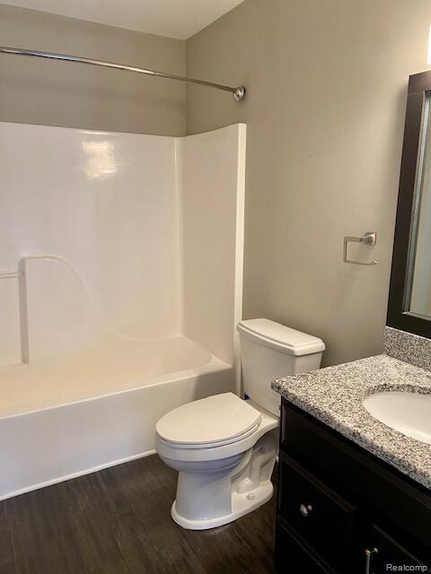 1395 Waverly Drive