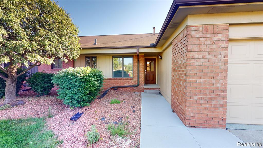 20502 PINE MEADOW Drive