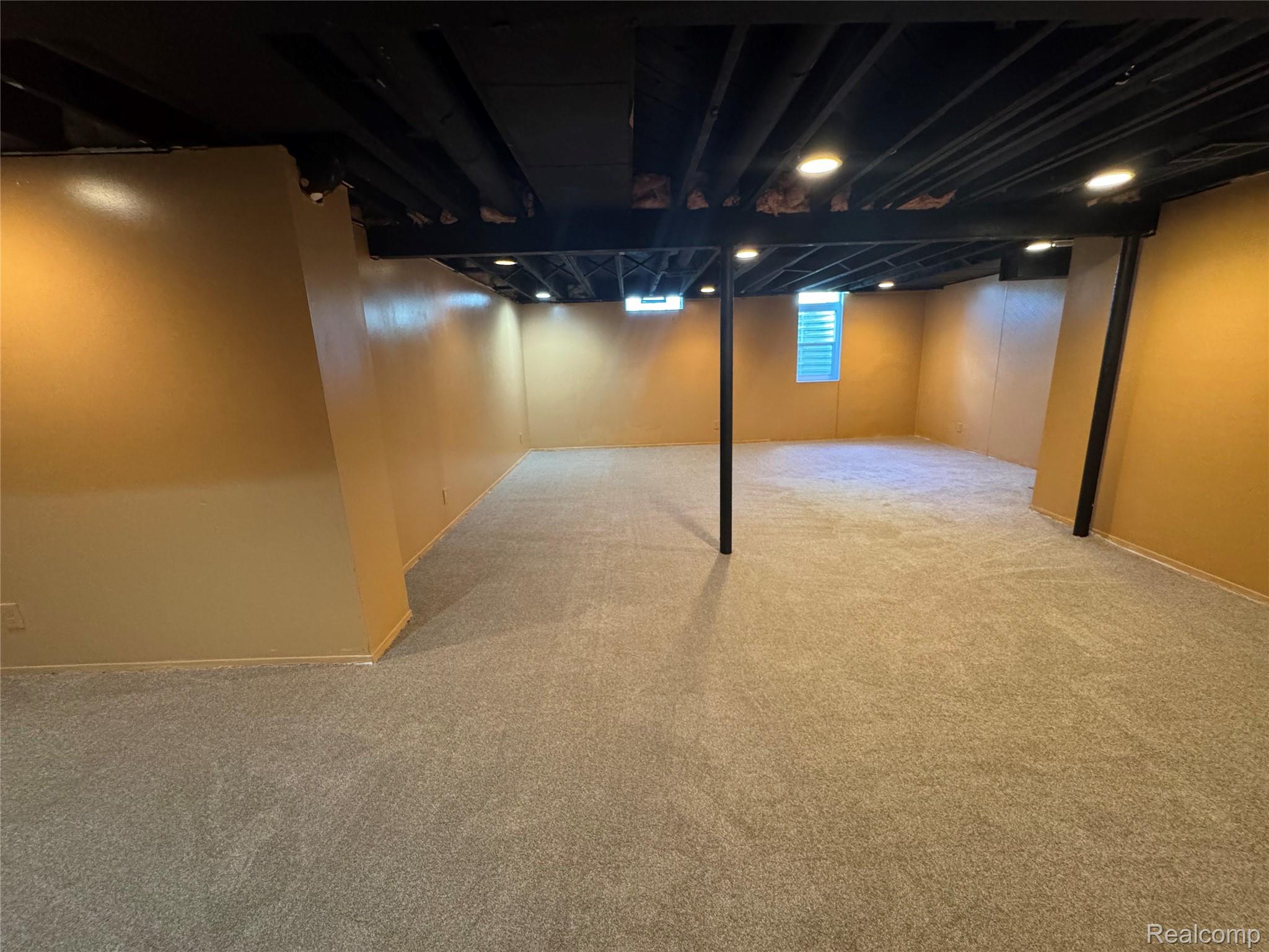 28330 Lahser Rd Road