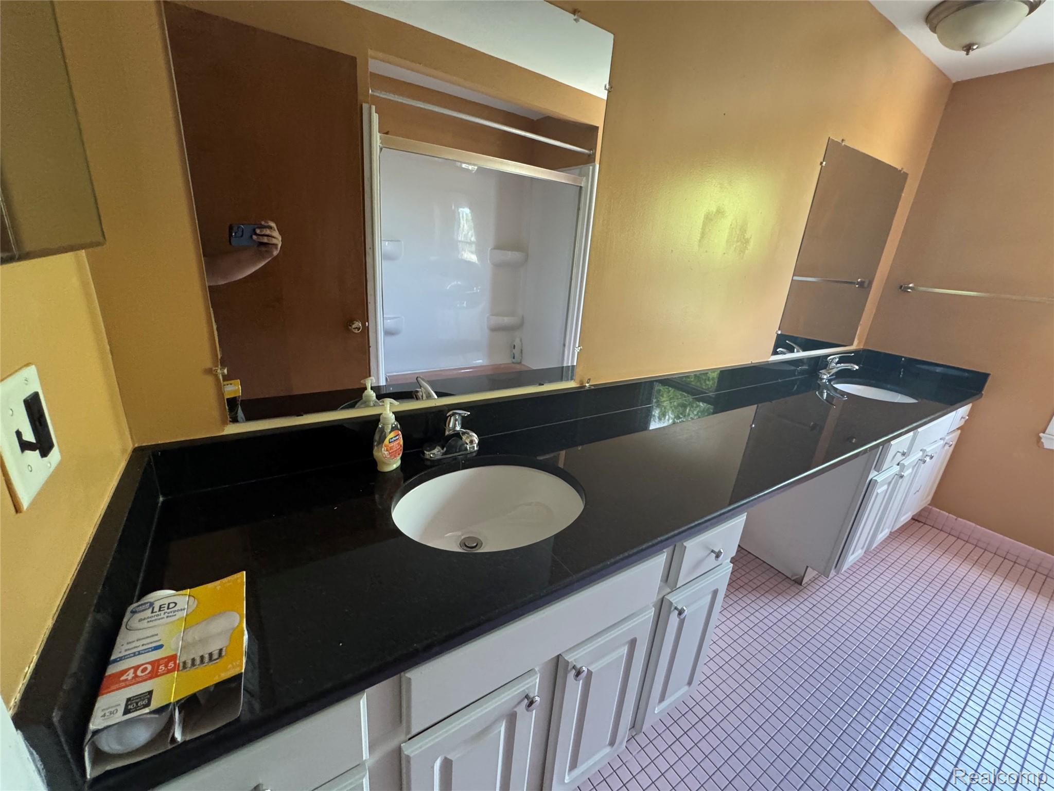 28330 Lahser Rd Road