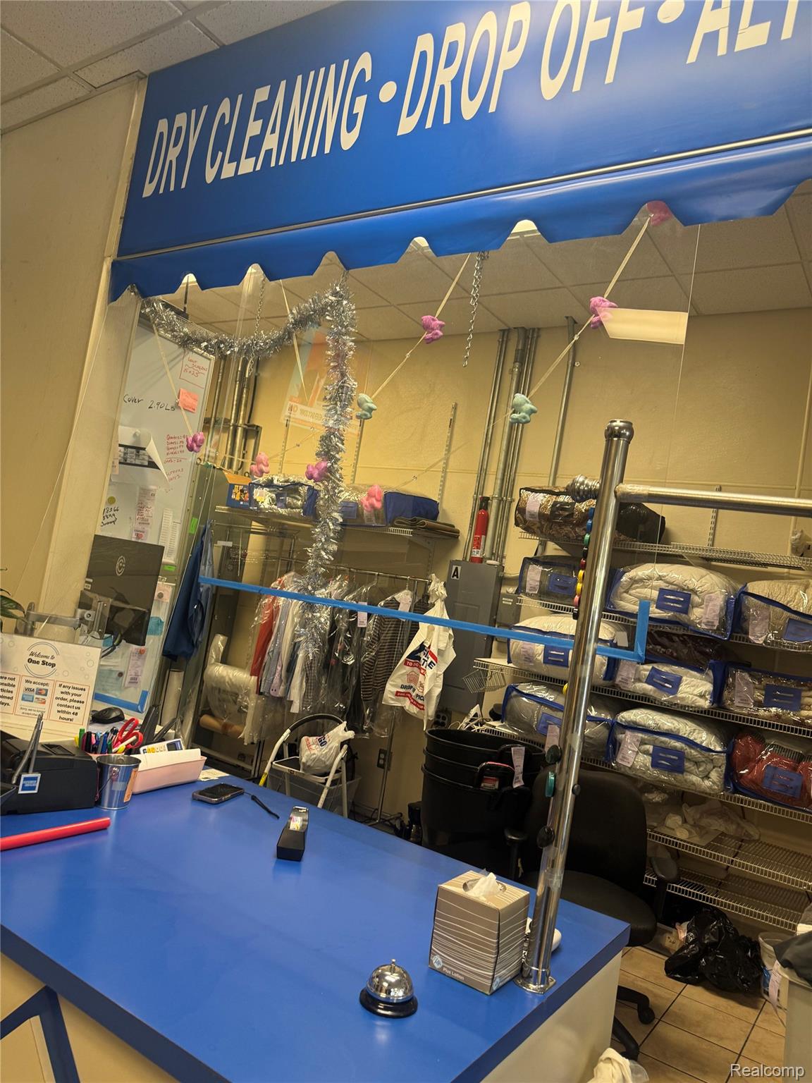 1751 E West Maple Rd Road