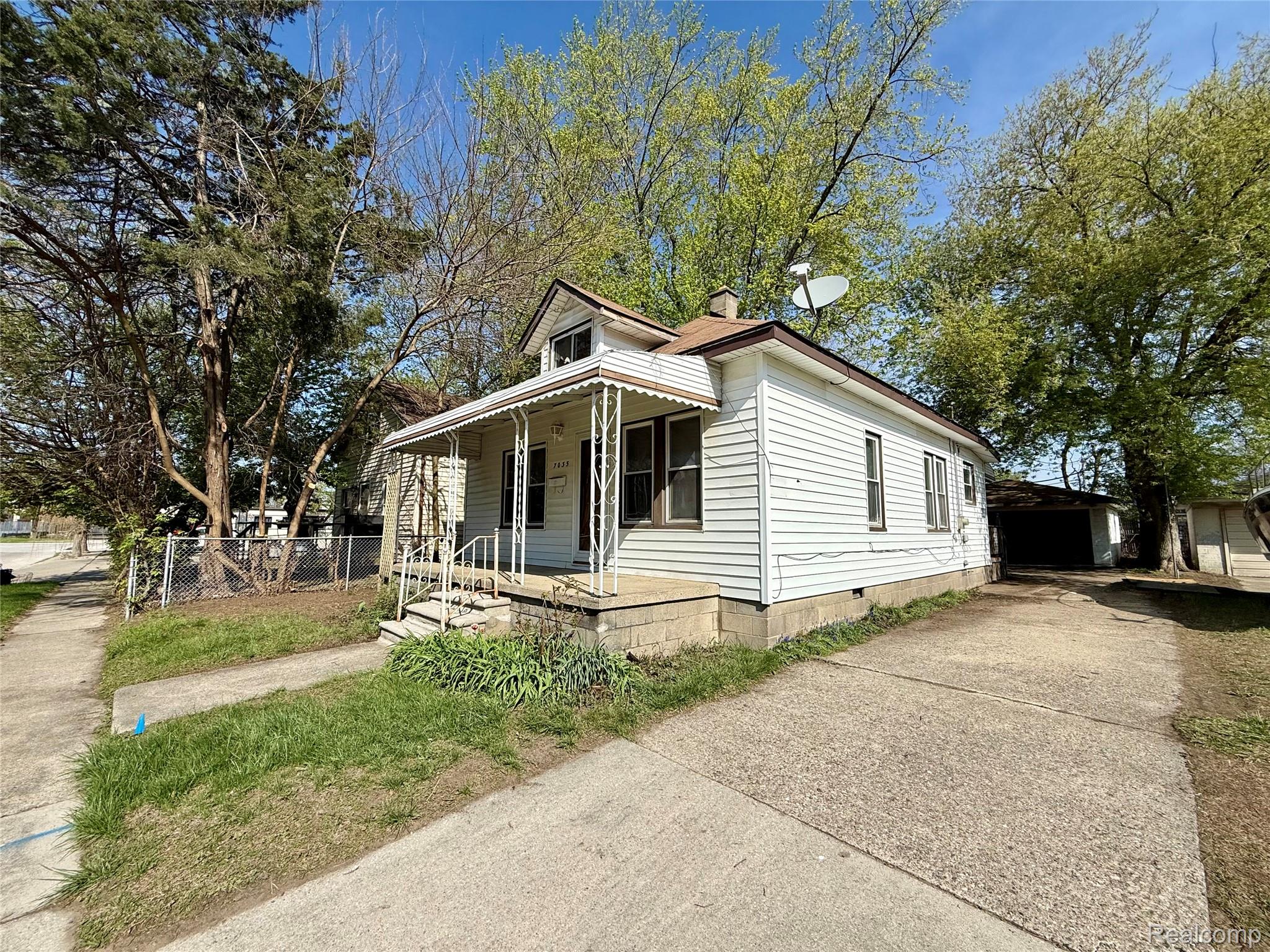 7035 Dodge Avenue