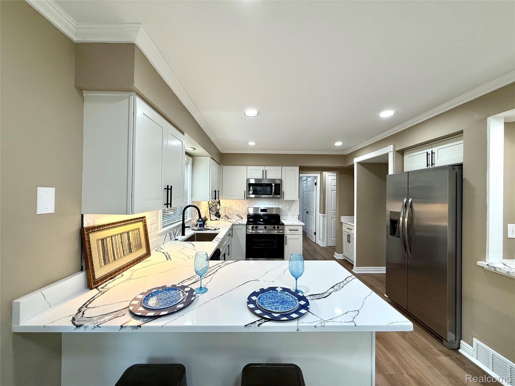 38552 Macintosh Court