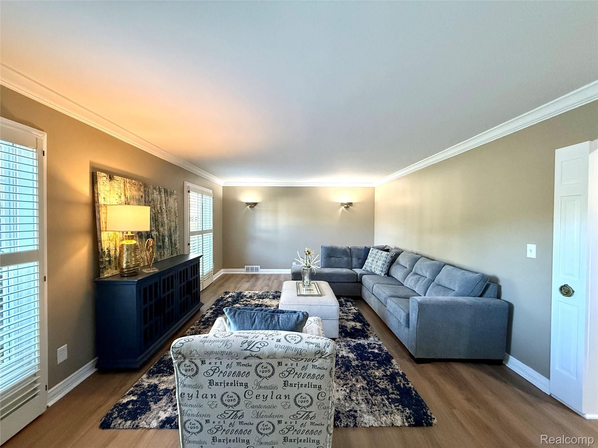 38552 Macintosh Court
