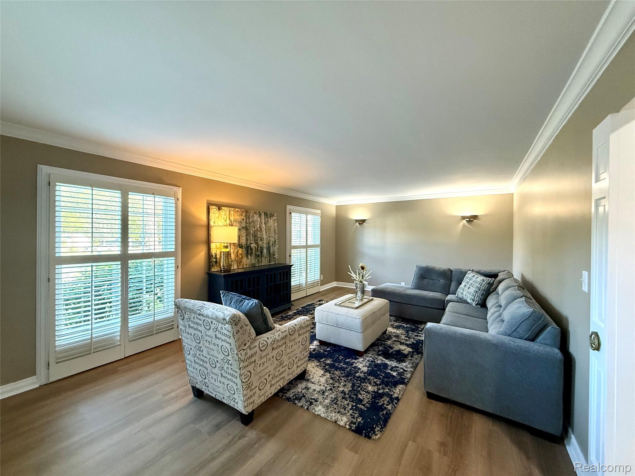 38552 Macintosh Court