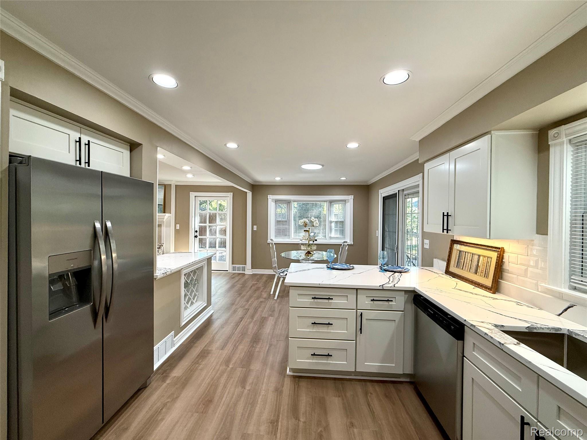 38552 Macintosh Court