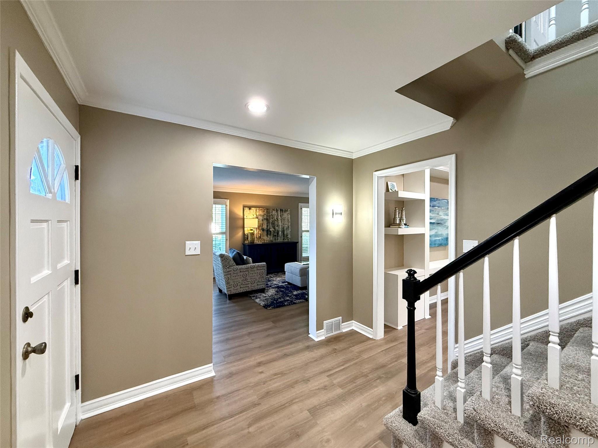 38552 Macintosh Court
