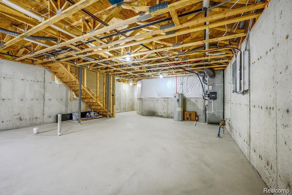 1674 Addison Circle