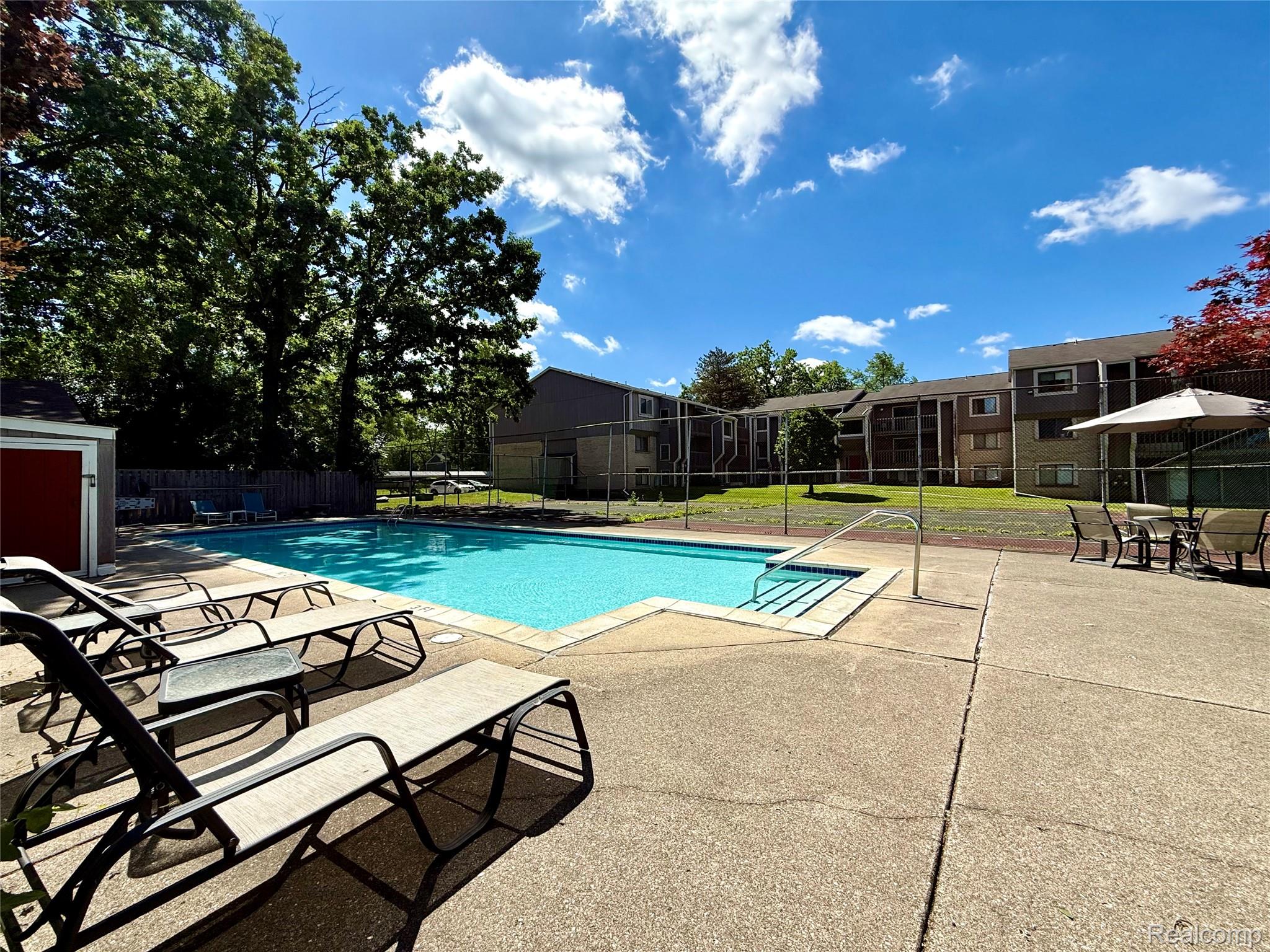 29870 W 12 Mile Road 703