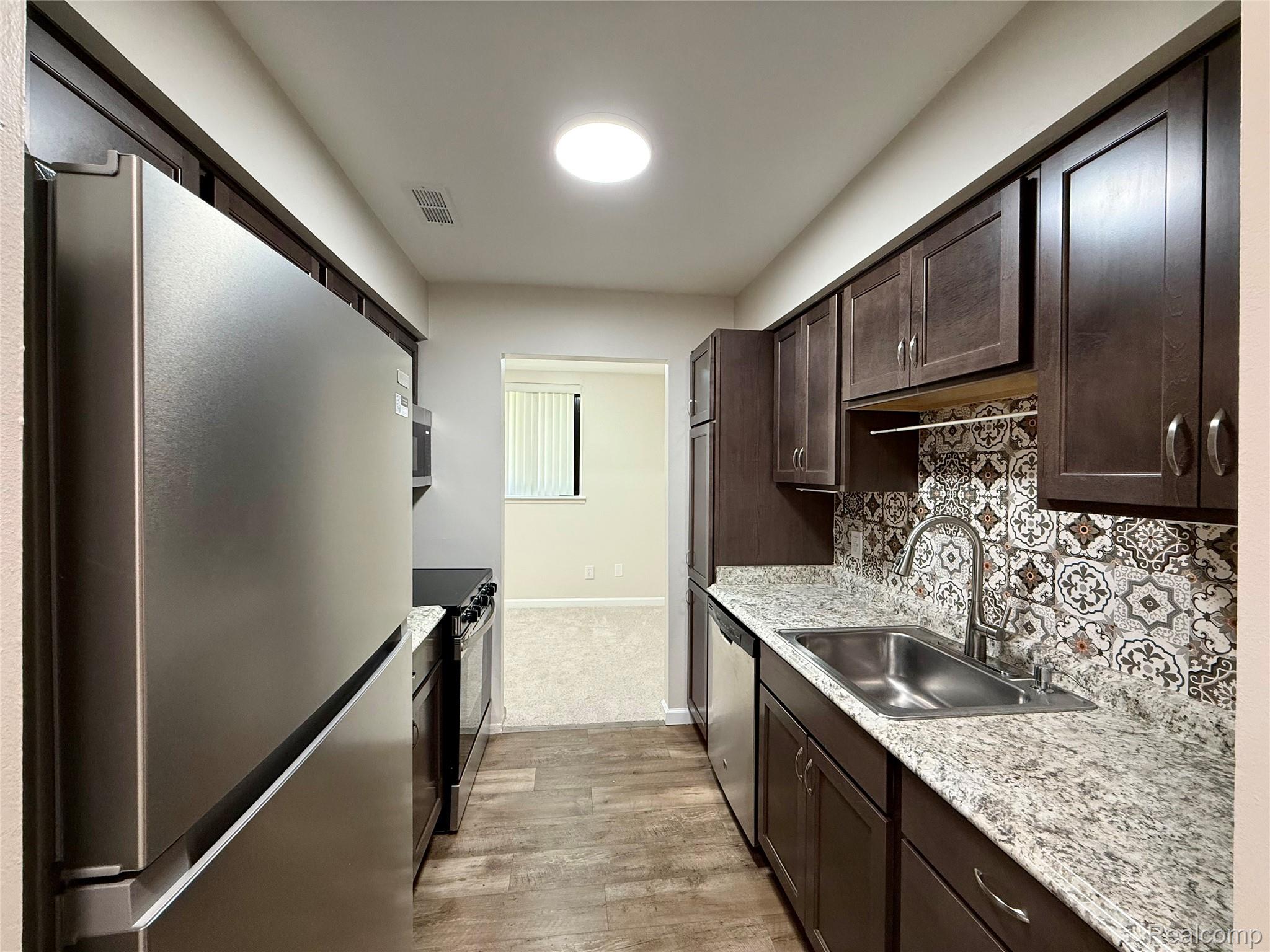 29870 W 12 Mile Road 703